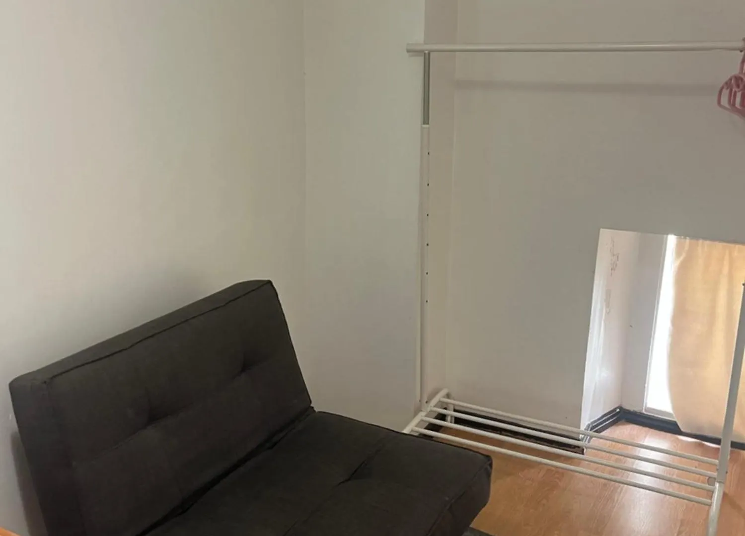 Apt With Balcony Near Rossio Lisbon